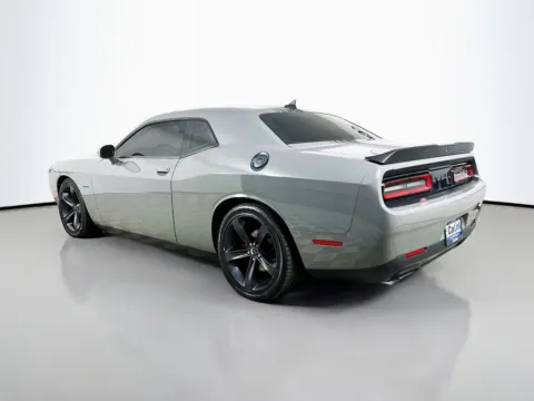More photos of 2018 Dodge Challenger R/T at CarLink Fort Myers, FL