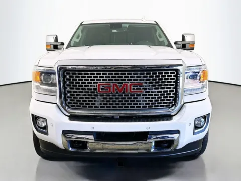 Photos of 2016 GMC Sierra 3500HD Denali for sale in Fort Myers, FL at CarLink Fort Myers