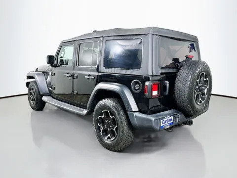 More photos of 2021 Jeep Wrangler Unlimited Sport S at CarLink Fort Myers, FL