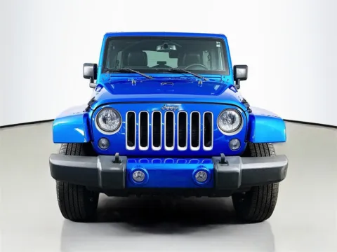 Photos of 2016 Jeep Wrangler Unlimited Sahara for sale in Fort Myers, FL at CarLink Fort Myers