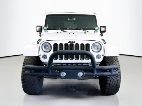 Photos of 2016 Jeep Wrangler Unlimited Sahara for sale in Fort Myers, FL at CarLink Fort Myers