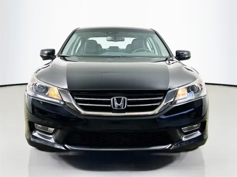 Photos of 2013 Honda Accord EX-L for sale in Fort Myers, FL at CarLink Fort Myers