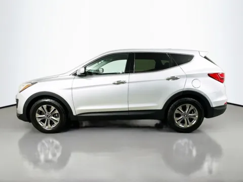 More photos of 2016 Hyundai Santa Fe Sport 2.4 Base at CarLink Fort Myers, FL