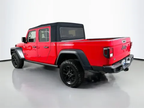 Another view of 2020 Jeep Gladiator Sport for sale in Fort Myers, FL at CarLink Fort Myers