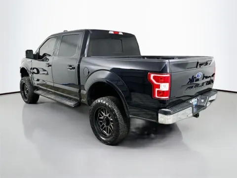 More photos of 2019 Ford F-150 Lariat at CarLink Fort Myers, FL