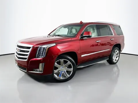 Another view of 2016 Cadillac Escalade Luxury for sale in Fort Myers, FL at CarLink Fort Myers