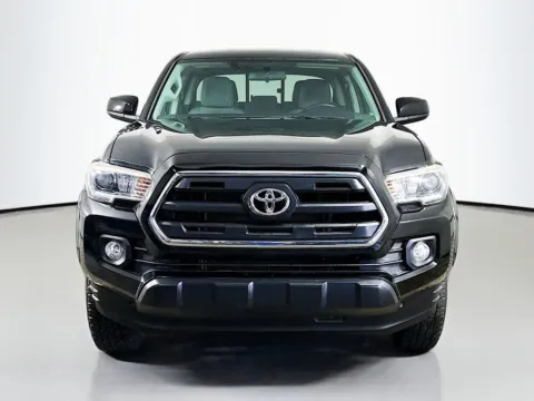 Photos of 2016 Toyota Tacoma SR5 for sale in Fort Myers, FL at CarLink Fort Myers