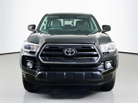 Photos of 2016 Toyota Tacoma SR5 for sale in Fort Myers, FL at CarLink Fort Myers