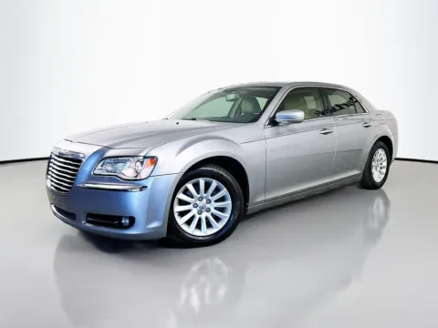 Another view of 2013 Chrysler 300 for sale in Fort Myers, FL at CarLink Fort Myers