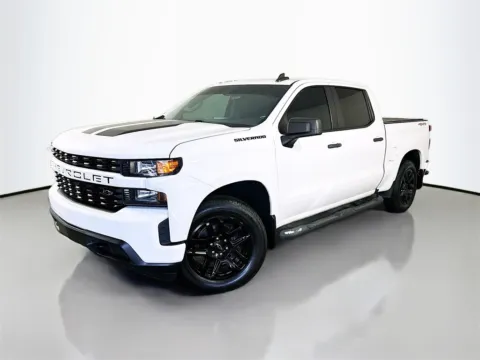 Another view of 2020 Chevrolet Silverado 1500 Custom for sale in Fort Myers, FL at CarLink Fort Myers