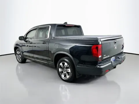 More photos of 2018 Honda Ridgeline RTL at CarLink Fort Myers, FL