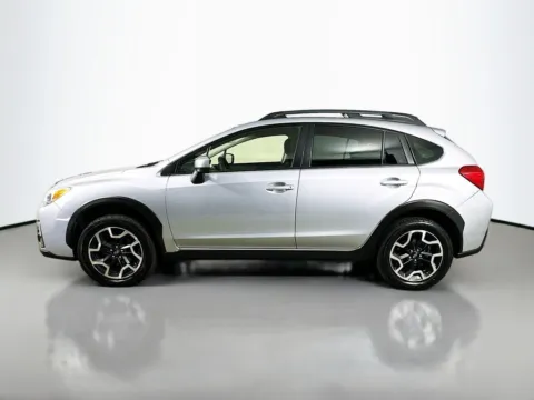 More photos of 2017 Subaru Crosstrek 2.0i Premium at CarLink Fort Myers, FL