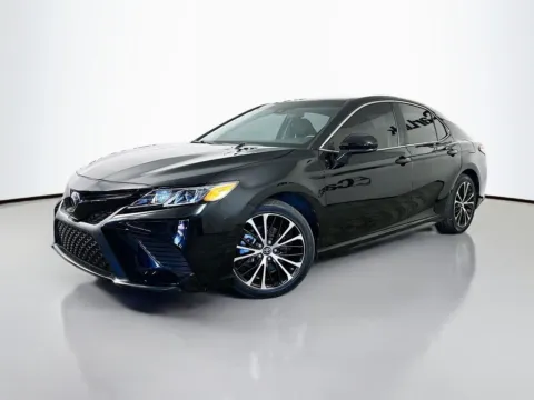 Another view of 2019 Toyota Camry SE for sale in Fort Myers, FL at CarLink Fort Myers