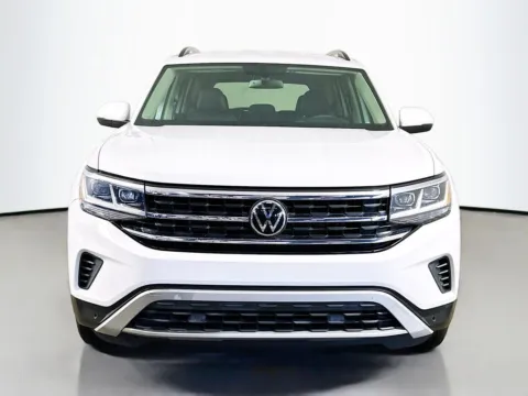 Photos of 2021 Volkswagen Atlas 3.6L V6 SE w/Technology for sale in Fort Myers, FL at CarLink Fort Myers