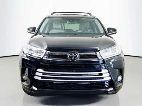 Photos of 2017 Toyota Highlander XLE for sale in Fort Myers, FL at CarLink Fort Myers