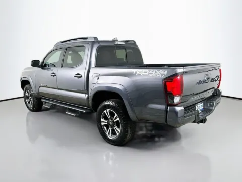 More photos of 2018 Toyota Tacoma TRD Sport at CarLink Fort Myers, FL