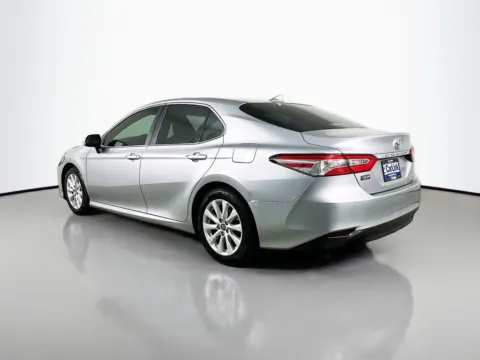 More photos of 2019 Toyota Camry LE at CarLink Fort Myers, FL