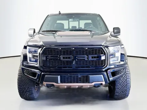 Photos of 2019 Ford F-150 Raptor for sale in Fort Myers, FL at CarLink Fort Myers