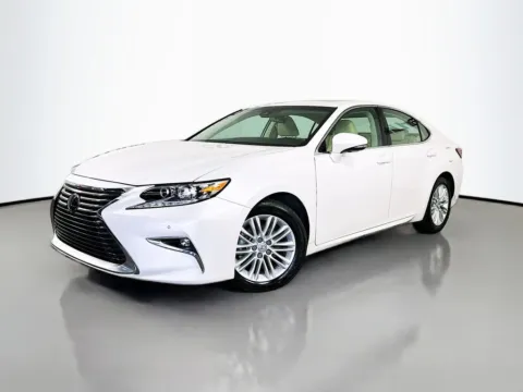 Another view of 2016 Lexus ES 350 for sale in Fort Myers, FL at CarLink Fort Myers