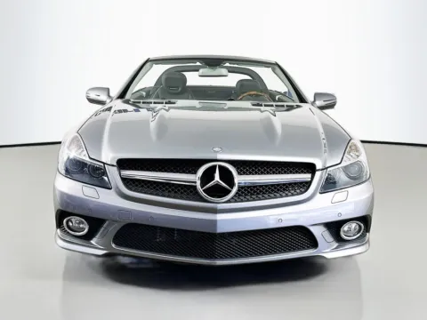 Photos of 2009 Mercedes-Benz SL-Class SL 550 for sale in Fort Myers, FL at CarLink Fort Myers