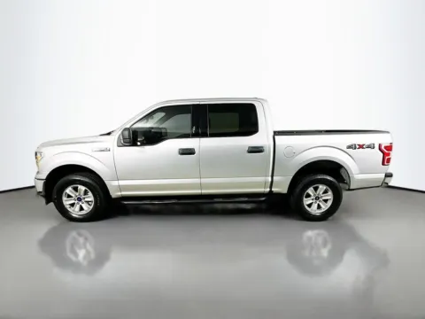 More photos of 2019 Ford F-150 XLT at CarLink Fort Myers, FL