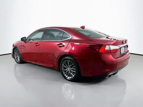 More photos of 2018 Lexus ES 350 at CarLink Fort Myers, FL