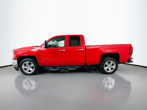 More photos of 2017 Chevrolet Silverado 1500 LT at CarLink Fort Myers, FL