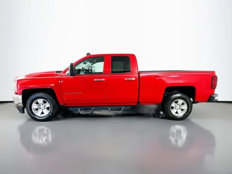 More photos of 2017 Chevrolet Silverado 1500 LT at CarLink Fort Myers, FL