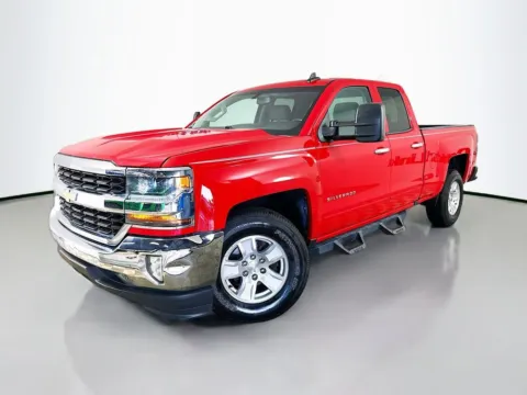 Another view of 2017 Chevrolet Silverado 1500 LT for sale in Fort Myers, FL at CarLink Fort Myers