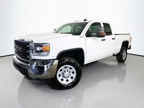 Another view of 2017 GMC Sierra 2500HD for sale in Fort Myers, FL at CarLink Fort Myers