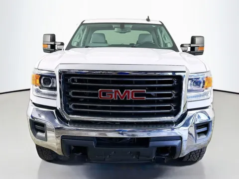 Photos of 2017 GMC Sierra 2500HD for sale in Fort Myers, FL at CarLink Fort Myers
