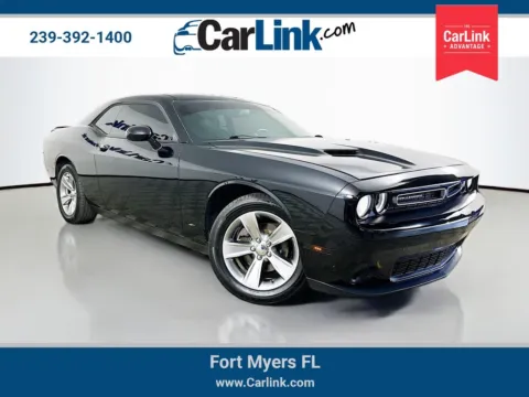 Black 2019 Dodge Challenger SXT for sale in Fort Myers, FL