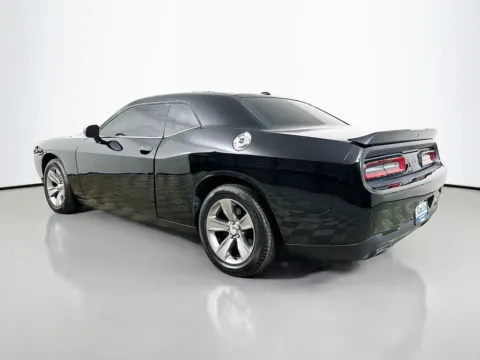 More photos of 2019 Dodge Challenger SXT at CarLink Fort Myers, FL