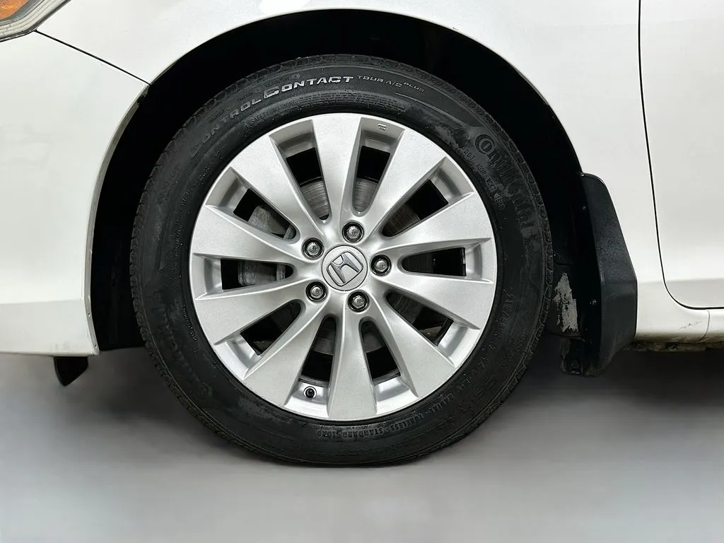2015 Honda Accord EX-L - Photo 38