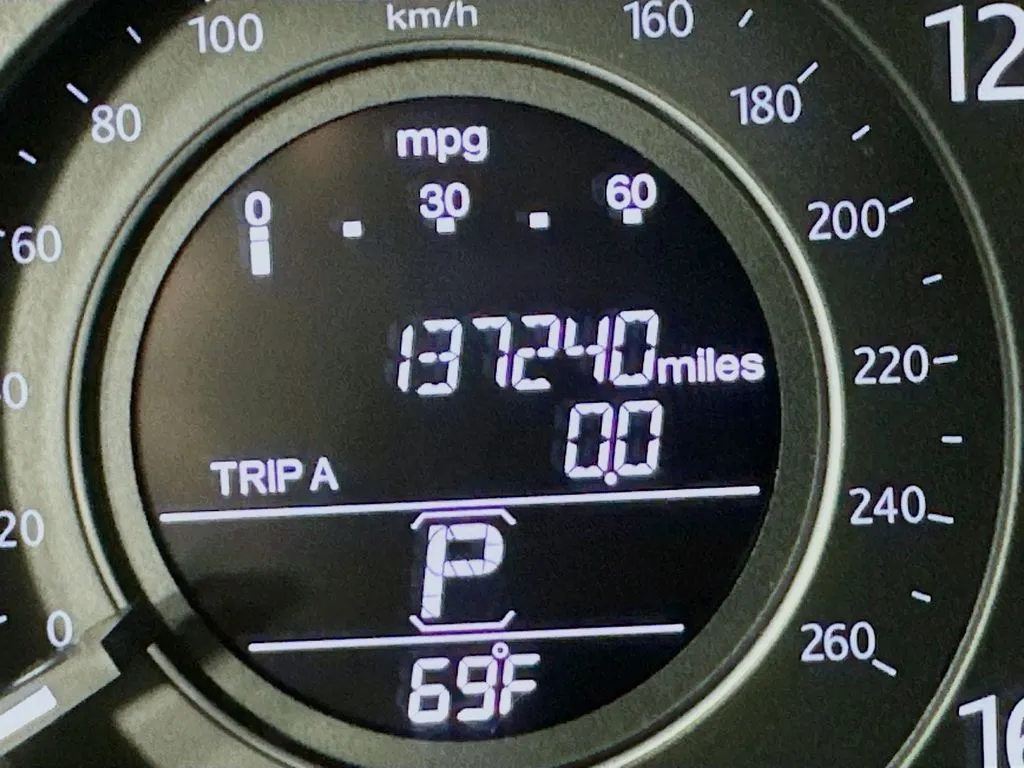 2015 Honda Accord EX-L - Photo 14