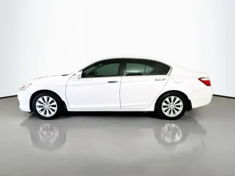 More photos of 2015 Honda Accord EX-L at CarLink Fort Myers, FL