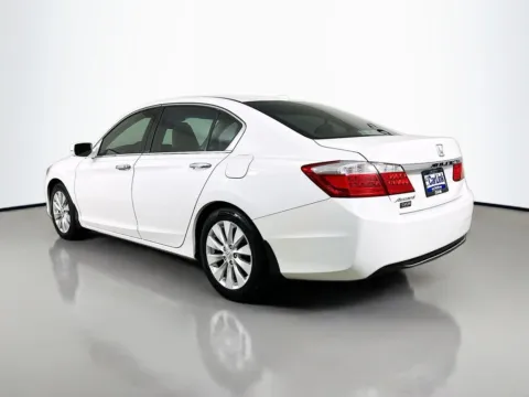 More photos of 2015 Honda Accord EX-L at CarLink Fort Myers, FL