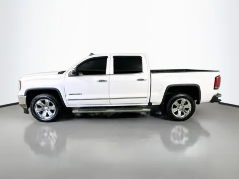 More photos of 2018 GMC Sierra 1500 SLT at CarLink Fort Myers, FL