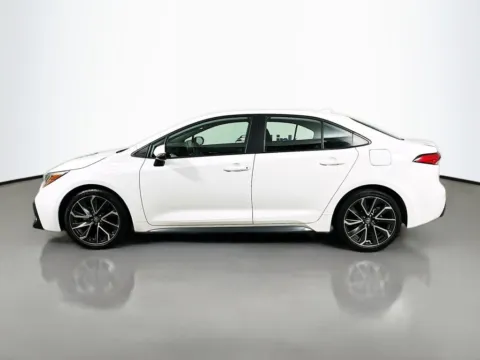 More photos of 2020 Toyota Corolla SE at CarLink Fort Myers, FL