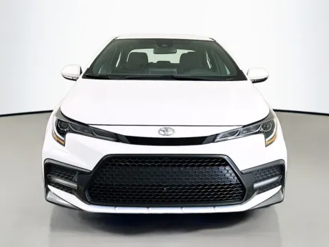 Photos of 2020 Toyota Corolla SE for sale in Fort Myers, FL at CarLink Fort Myers