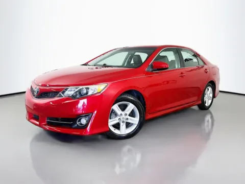 Another view of 2014 Toyota Camry SE for sale in Fort Myers, FL at CarLink Fort Myers