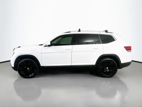 More photos of 2018 Volkswagen Atlas SEL Premium at CarLink Fort Myers, FL