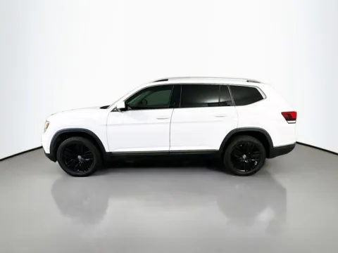 More photos of 2018 Volkswagen Atlas SEL Premium at CarLink Fort Myers, FL