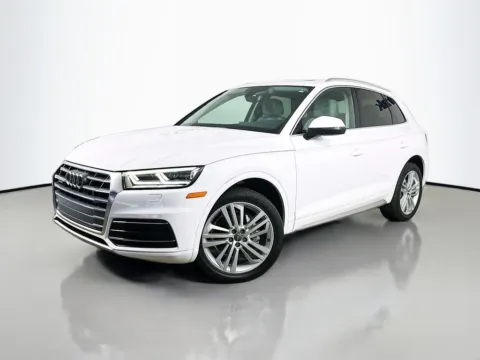 Another view of 2019 Audi Q5 2.0T Premium Plus for sale in Fort Myers, FL at CarLink Fort Myers