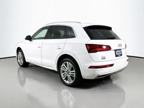 More photos of 2019 Audi Q5 2.0T Premium Plus at CarLink Fort Myers, FL