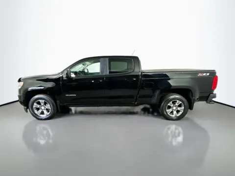 More photos of 2016 Chevrolet Colorado Z71 at CarLink Fort Myers, FL