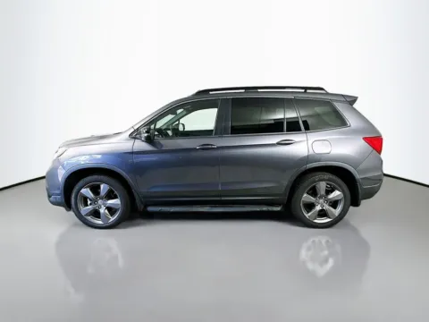 More photos of 2019 Honda Passport Touring at CarLink Fort Myers, FL