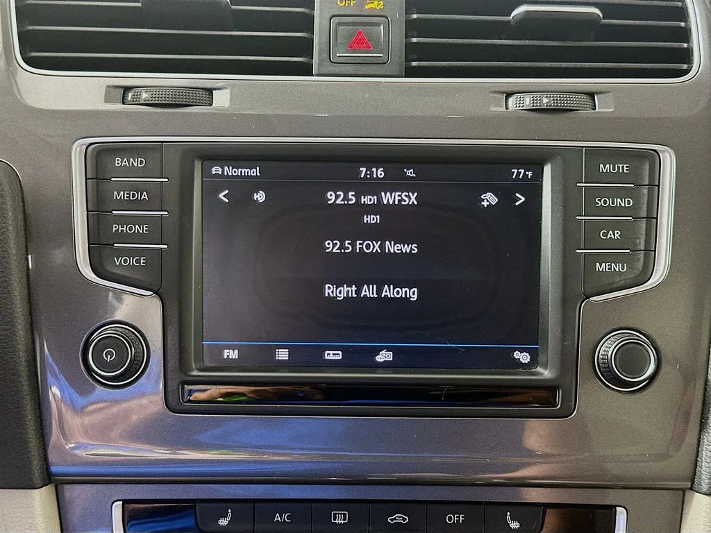 2017 Volkswagen Golf Alltrack Alltrack S - Photo 17