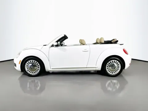 More photos of 2016 Volkswagen Beetle 1.8T SE at CarLink Fort Myers, FL