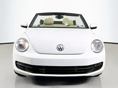 Photos of 2016 Volkswagen Beetle 1.8T SE for sale in Fort Myers, FL at CarLink Fort Myers